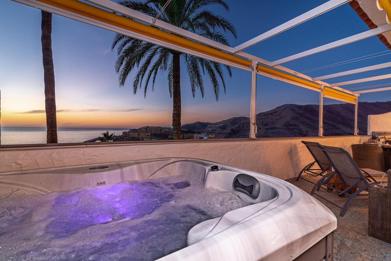 Mogan Luxury Apartment, Sea Views, Jacuzzi And Sauna. Exterior photo